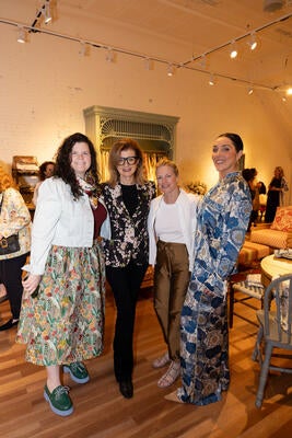 Lauryn Walsh, Arianna Huffington and Belle English (right)