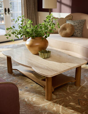 There’s a distinct and composed balance to the Hutton coffee table