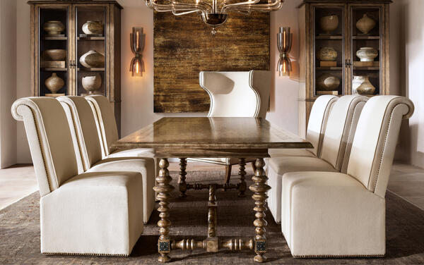 Paloma dining table in Taupe with Vendôme side chairs