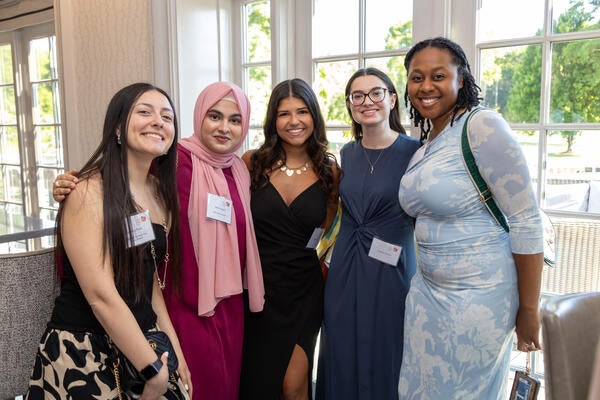 Juliana Ross, Suha Jawad of sponsor Amy Straub Design, Sarah Triolo,
Gianna Prinzo and Davida Alford