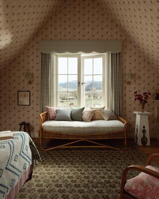 Stella rug, Izzy, Magda, Eliza, Allie and Annette pillows