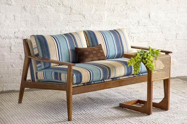 Casa Stripe 2586/04 on settee, Brussels 5136/13 on pillow