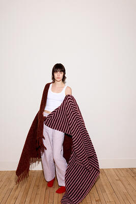 Blooms throws