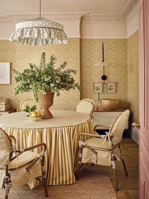 Averly small-scale prints, weaves and wallcoverings
