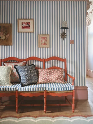 Averly small-scale prints, weaves and wallcoverings