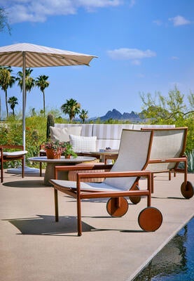 Two ways to sit, one continuous line. Sonora keeps a terrace feeling composed