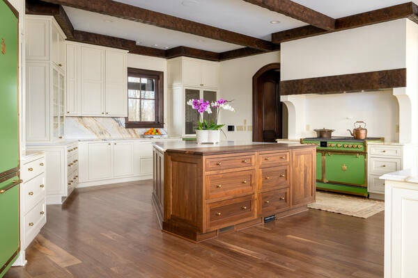 Kitchen cabinetry install featuring Bunny & Stewart cabinet fronts