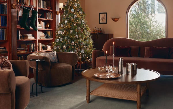 This holiday season, Lulu and Georgia’s number one rule of decorating is: the more the merrier