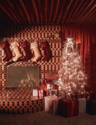 ’Tis the season to go all out